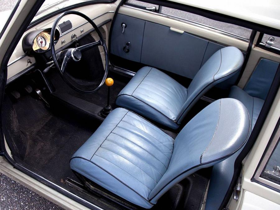 Интерьер Autobianchi Bianchina Panoramica 1960 года  (фото 3 из 4)
